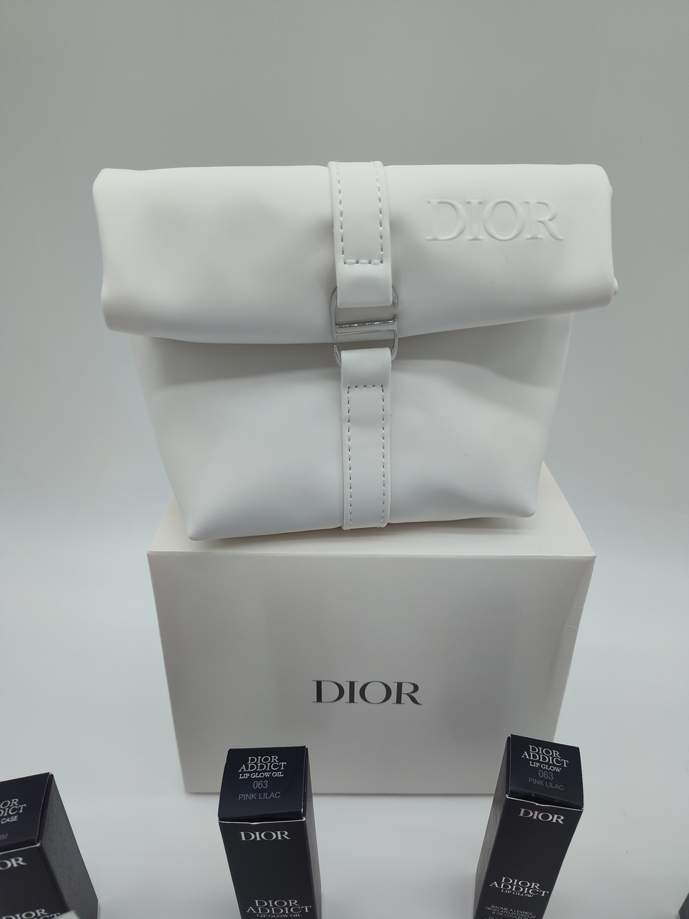 DIOR Limited Edition Charm Beauty Collection Lip Glow Pouch Gift Set NIB - Picture 6 of 6